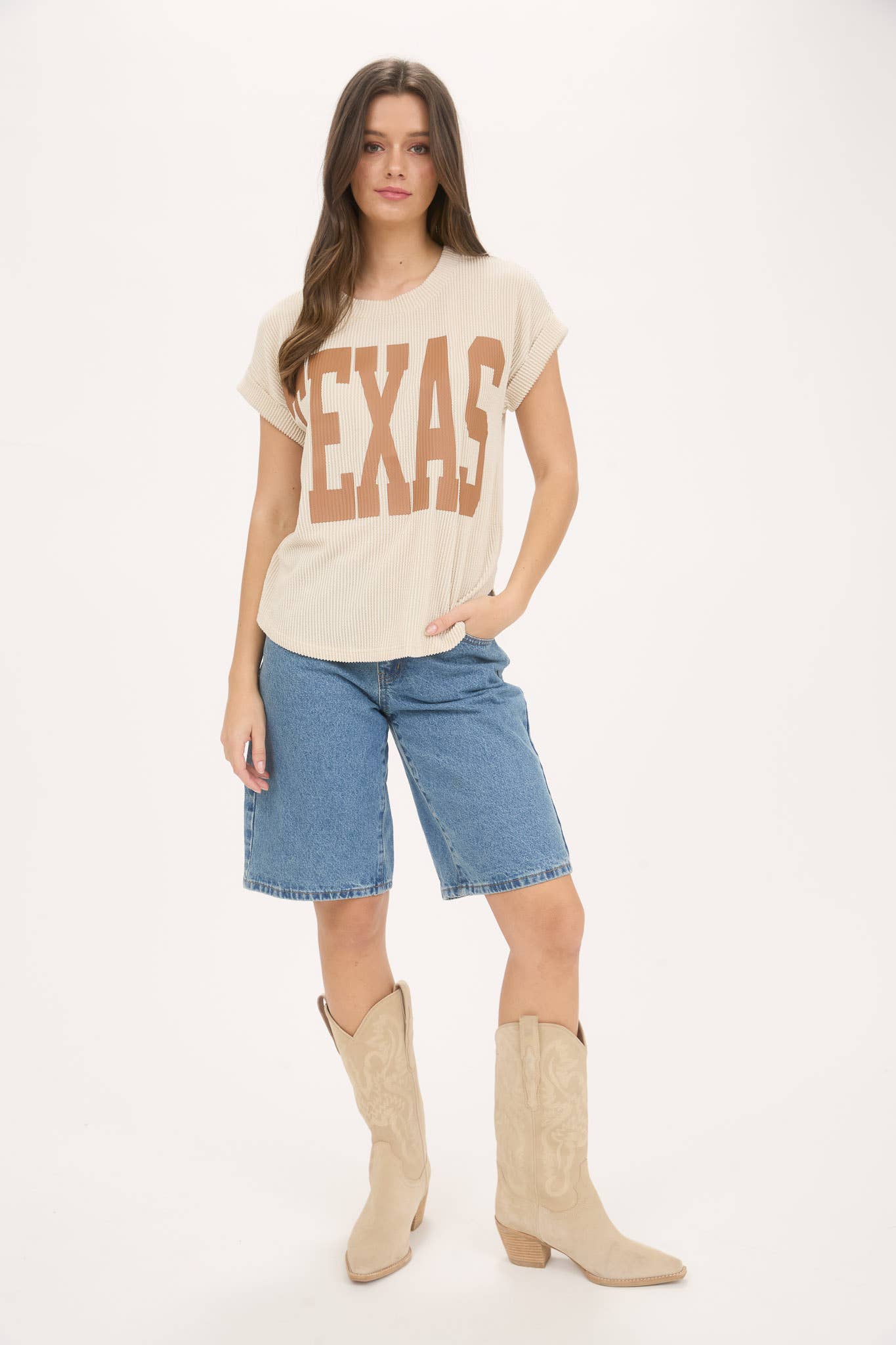 Hook ’Em Corded Tee
