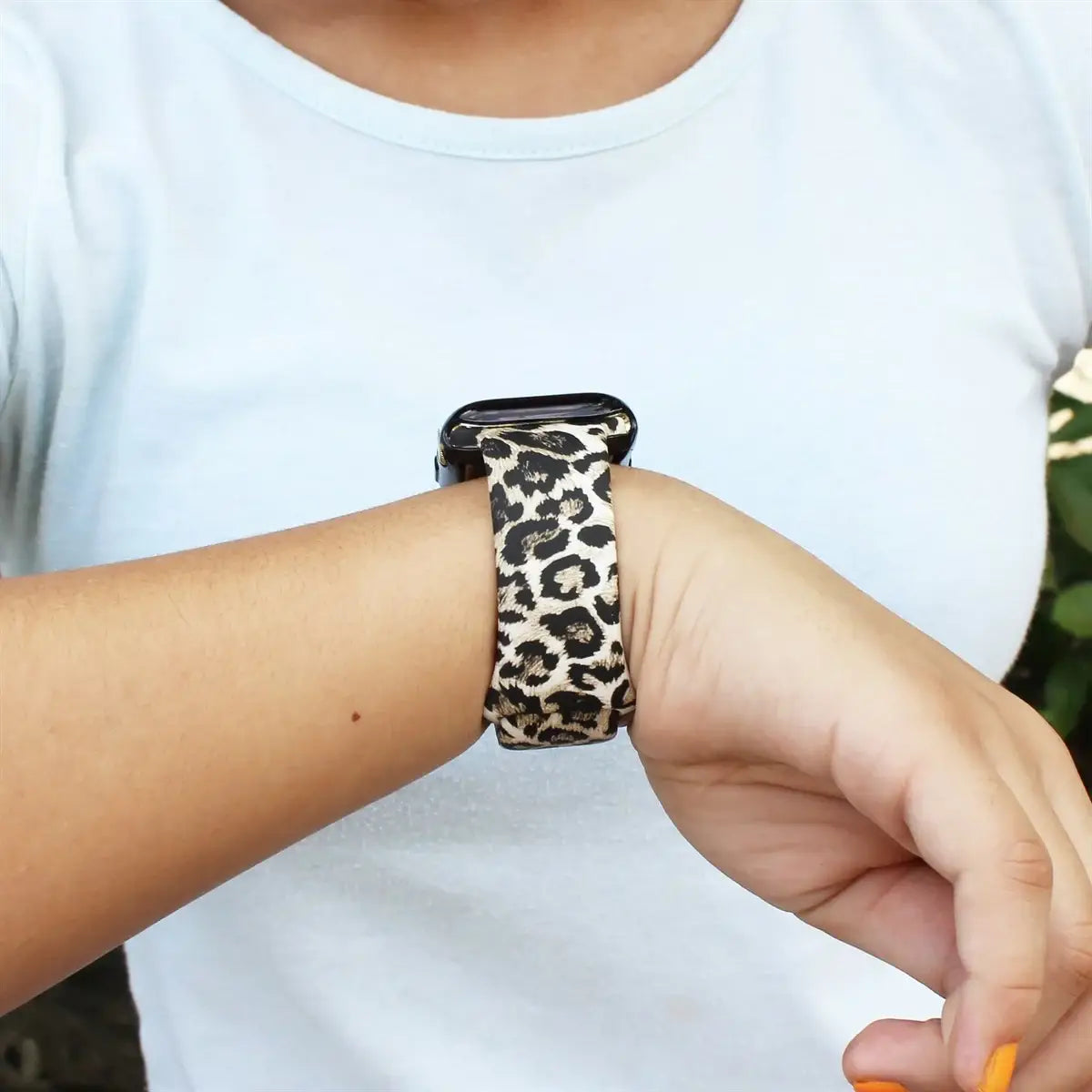 Leopard Print Silicone Apple Watch Band (FINAL SALE)
